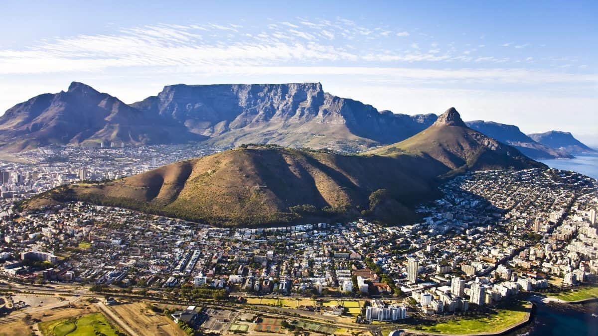 Uitzicht over Kaapstad en de Tafelberg, Zuid-Afrika