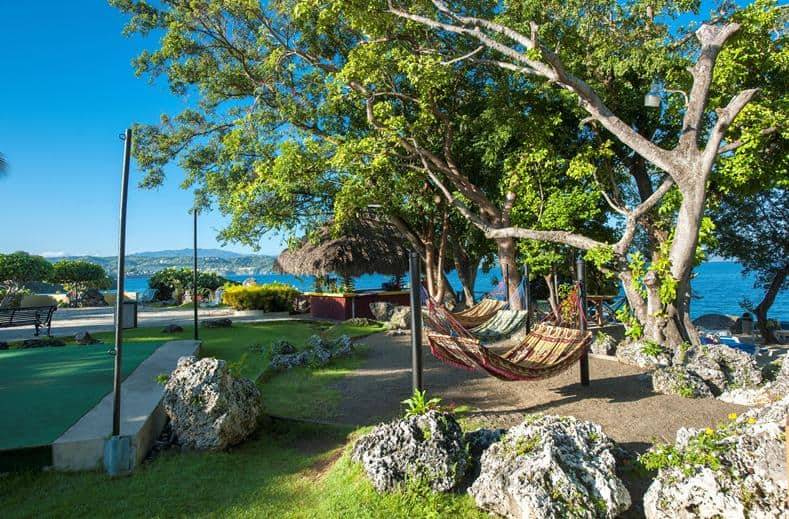 Hangmatten in Hotel Casa Marina Reef in Sosua, Dominicaanse Republiek