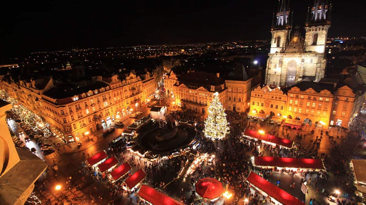 Kerstmarkt in Praag, Tsjechië