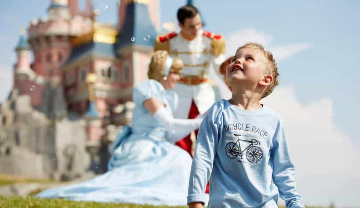 Kind in Disneyland Paris