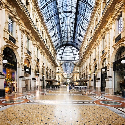 Winkelcentrum in Milaan, Italië