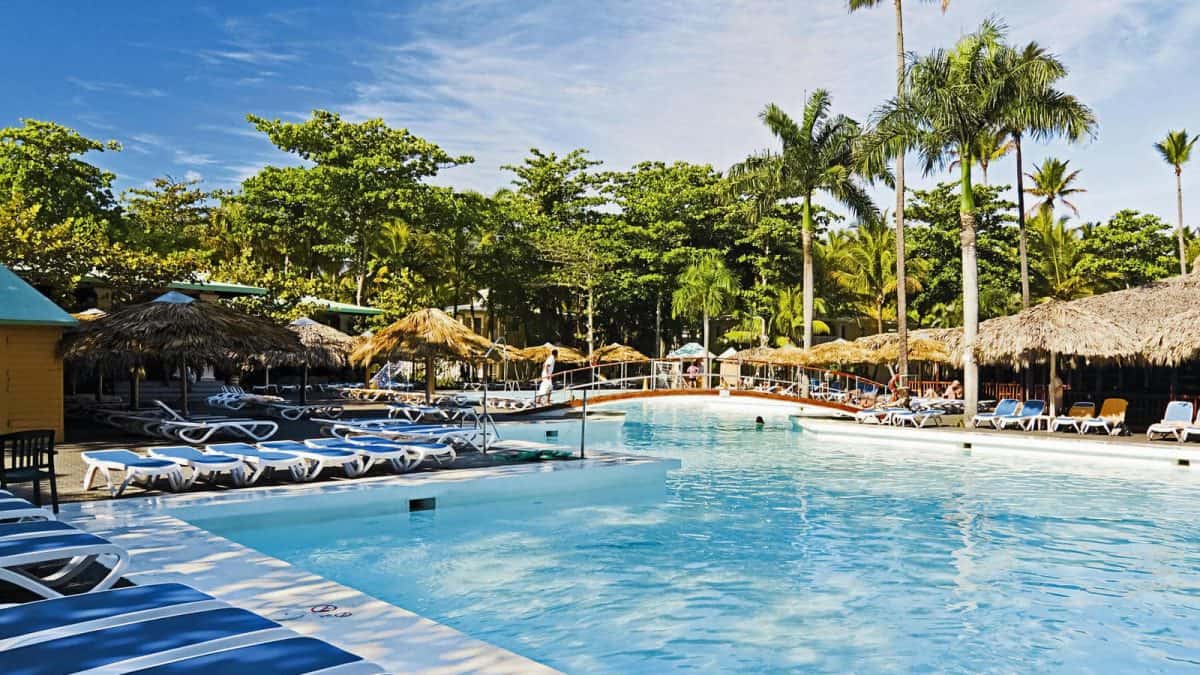 Zwembad van ClubHotel RIU Merengue in Puerto Plata, Dominicaanse Republiek
