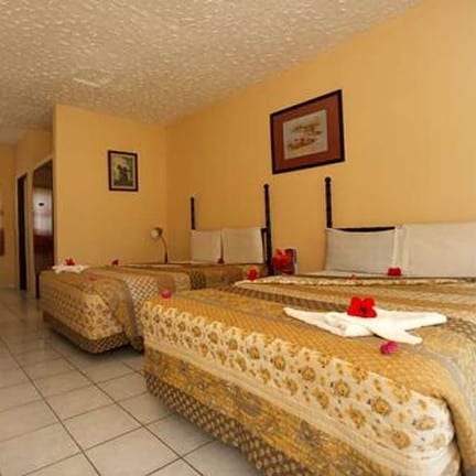 Hotelkamer van Holiday Beach Club Hotel in Kololi, Gambia