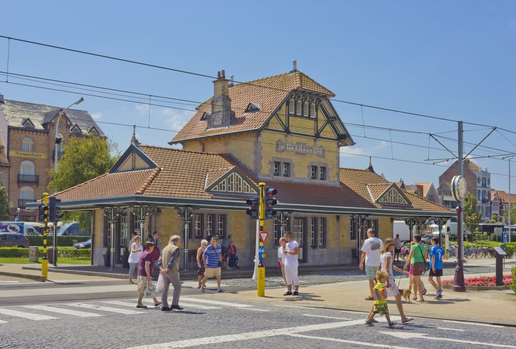 Oud tramstation in De Haan, België