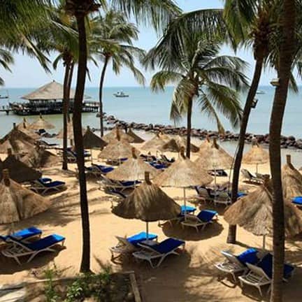 Strand van Palm Beach in Sali Portudal, Senegal