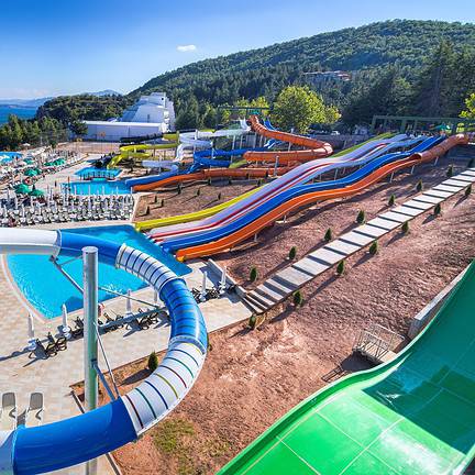 Waterpark van Izgrez Spa & Aquapark in Struga, Macedonië