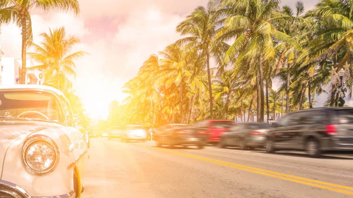 Auto's rijden in Florida, Verenigde Staten