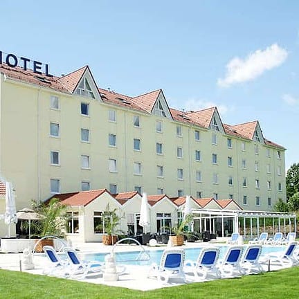 Zwembad van Fair Resort Hotel in Jena, Duitsland