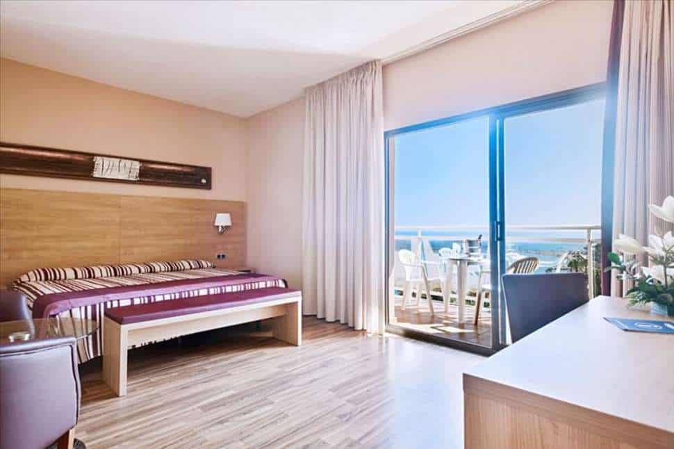 Hotelkamer van Best Hotels Triton in Benalmádena, Spanje