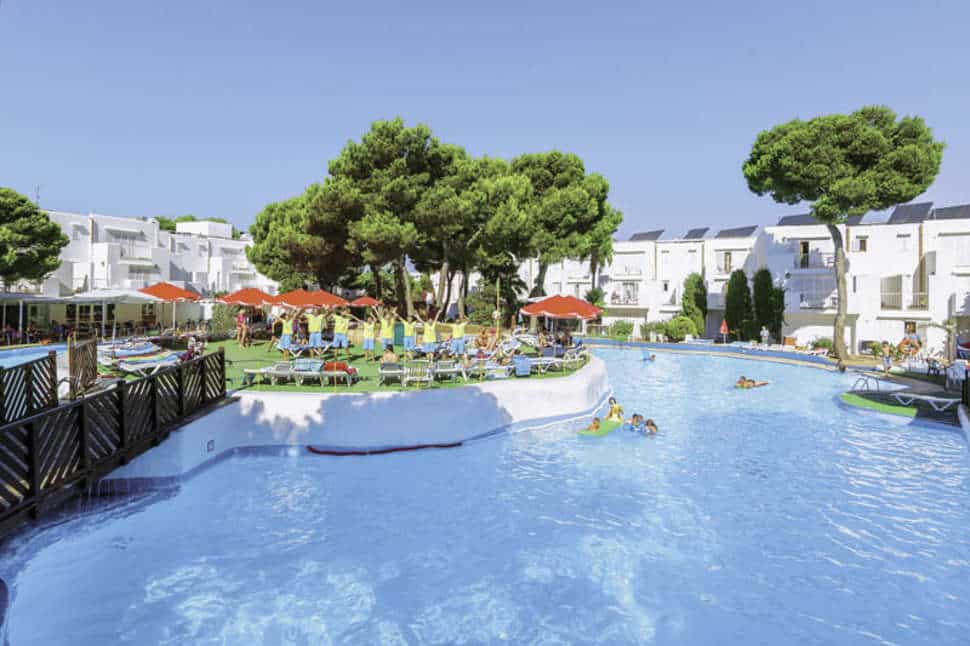Zwembad van Hotel Club Calimera Es Talaial in Cala d'Or, Mallorca