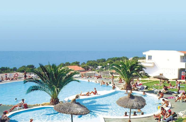 Zwembad met uitzicht op zee van Sun Club El Dorado in El Dorado, Mallorca