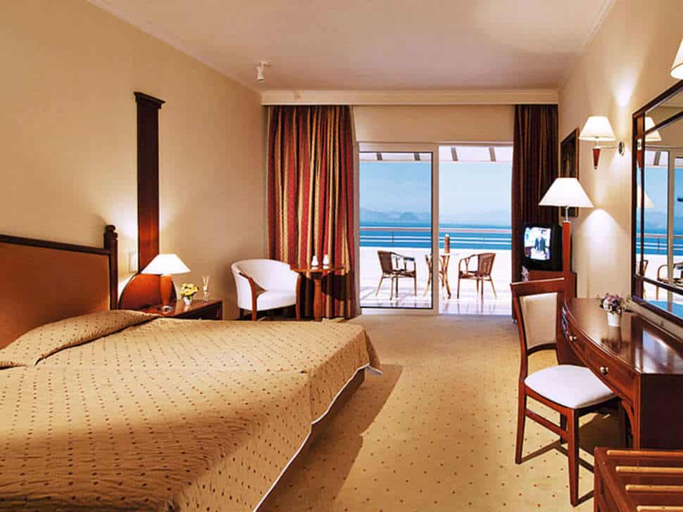 Hotelkamer van Kipriotis Panorama Hotel & Suites in Psalidi, K