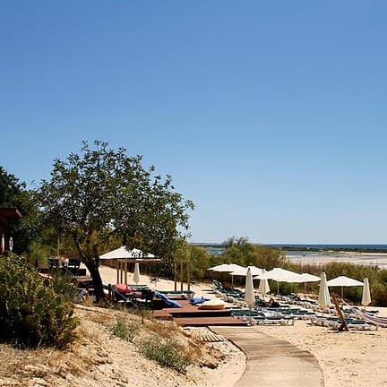 Strand van Robinson Club Quinta Da Ria in Cabanas, Portugal