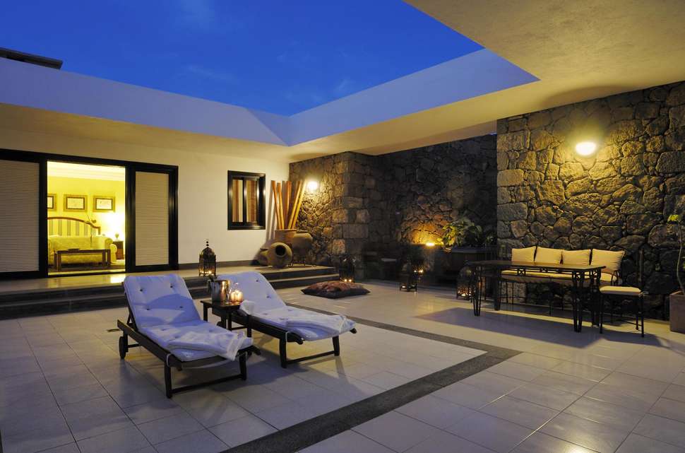 Terras Hotelkamer van Hotel Villa VIK in Costa Teguise, Lanzarote