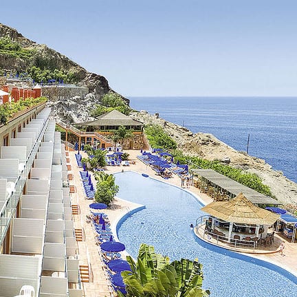 Zwembad van Mogan Princess & Beach Club Resort in Puerto Rico, Gran Canaria
