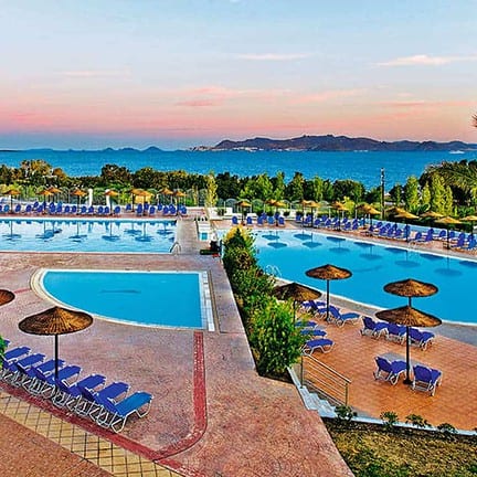 Zwembaden Kipriotis Panorama Hotel & Suites in Psalidi, Kos