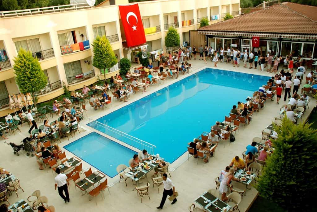 Zwembaden van Hotel Sayanora in Side, Turkije
