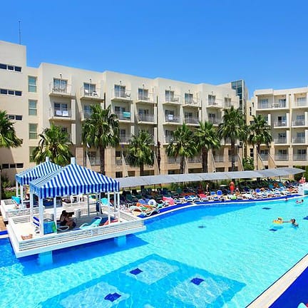 Zwembad van La Blanche Resort & Spa in Turgutreis, Turkije