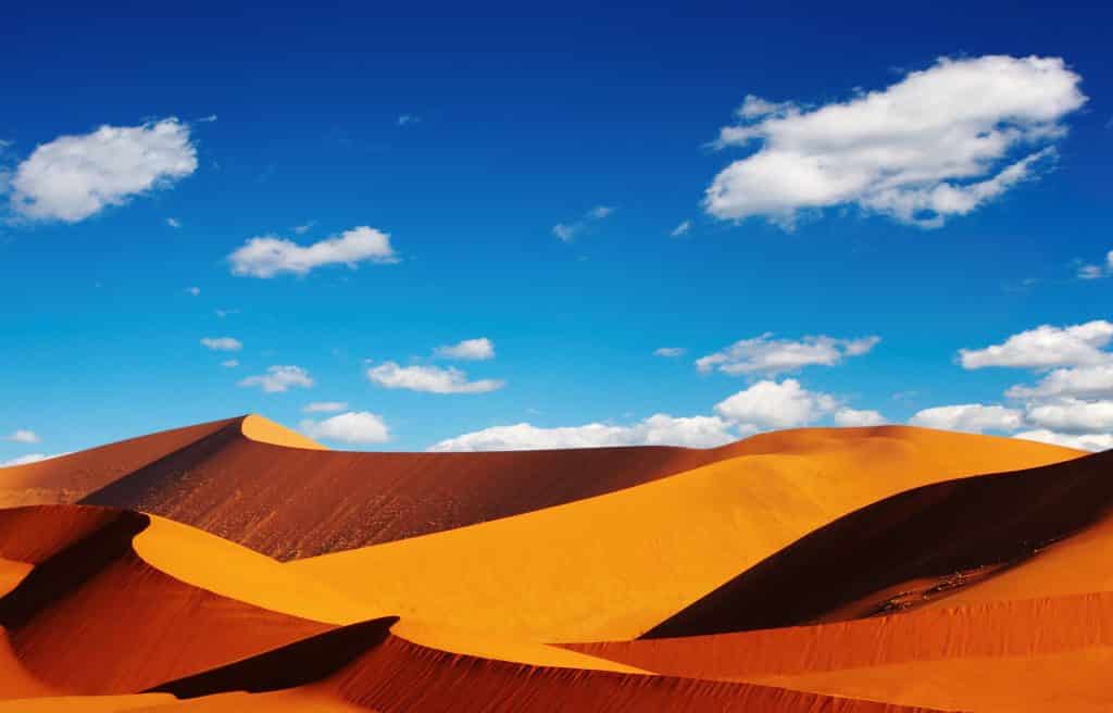 Heuvels in de woestijn