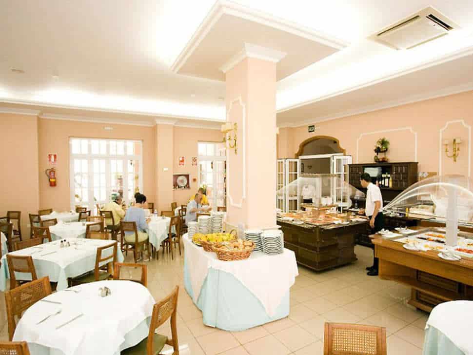 buffet van Hotel Marte in Puerto de la Cruz op Tenerife, Canarische Eilanden