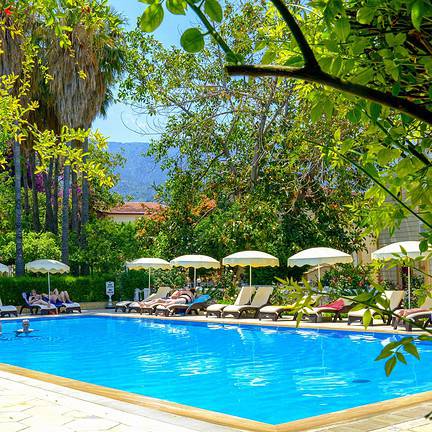 Zwembad van Riverside Garden in Kyrenia, Cyprus