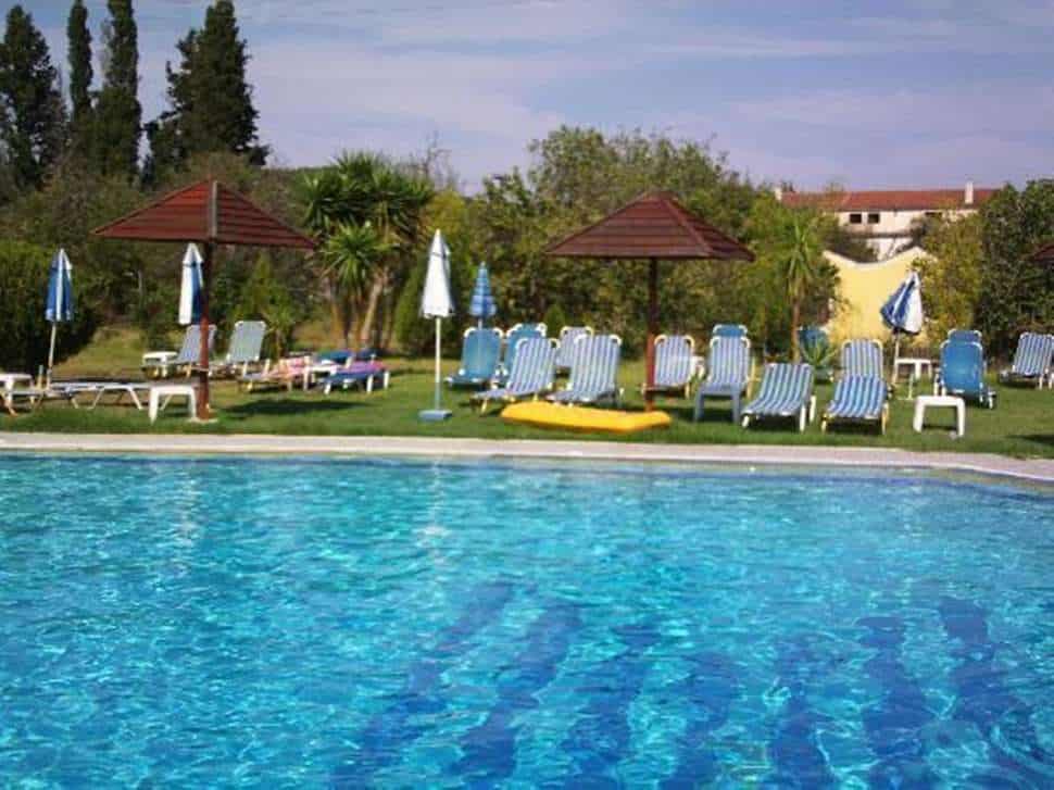 Zwembad van Joanna Aparthotel Sidari op Corfu, Griekenland