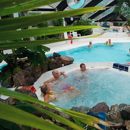 Zwembad van Vakantiepark de Berkenhorst in Kootwijk, Gelderland