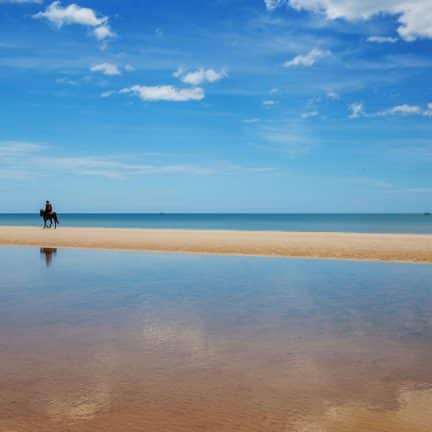 Strand bij Wora Bura Hua Hin Resort en Spa in Hua Hin, Thailand
