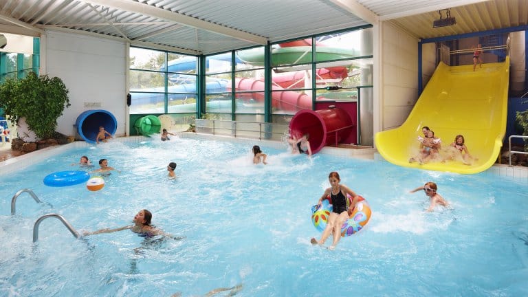 Zwembad van Vakantiepark Molenheide in Houthalen-Helchteren, België