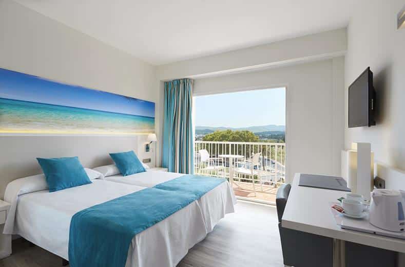 Hotelkamer inspire van Invisa Hotel Es Pla in San Antonio, Ibiza