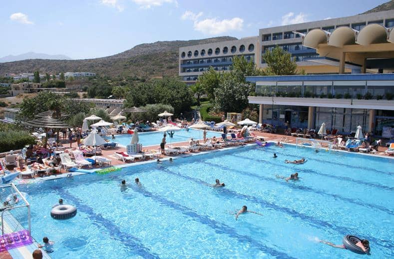 Zwembad van Royal Belvedere in Chersonissos, Kreta