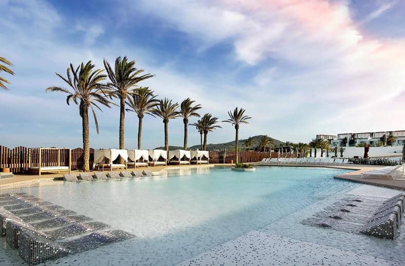 Luxe Hard Rock Hotel Ibiza in Spanje