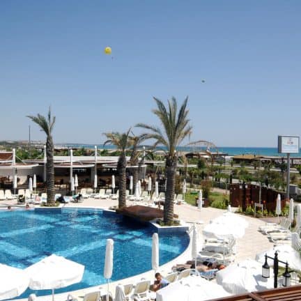 Ligging van Evren Beach Resort in Side, Turkije