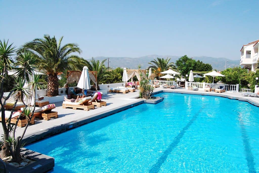 Zwembad van Samos Sun Hotel in Pythagorion, Samos