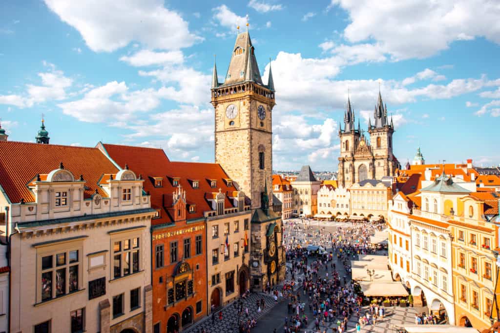 Uitzicht op de oude binnenstad van Praag in Tsjechië