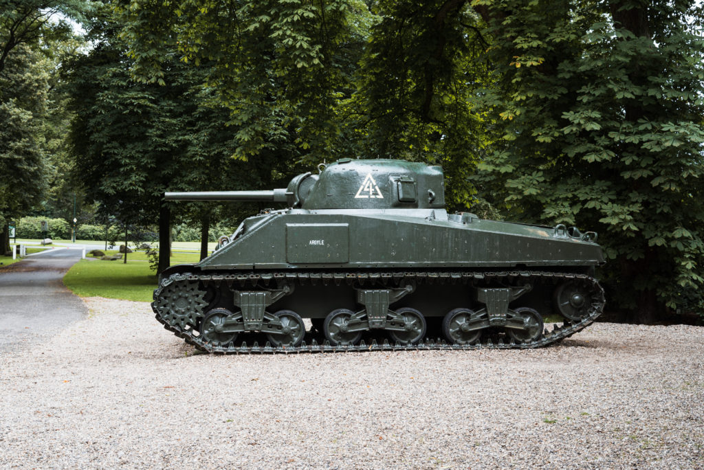 Sherman tank in het Airborne Museum Hartenstein in Oosterbeek, Gelderland