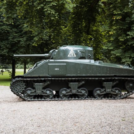 Sherman tank in het Airborne Museum Hartenstein in Oosterbeek, Gelderland