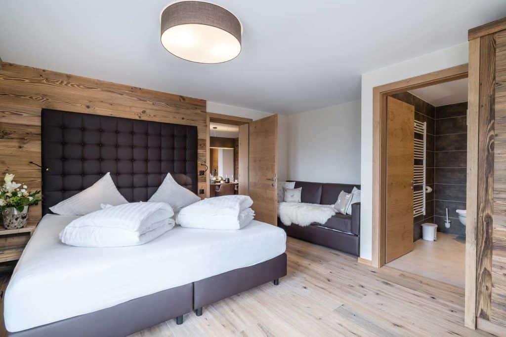 Slaapkamer in appartement van Vaya St. Zeno in Serfaus, Tirol, Oostenrijk