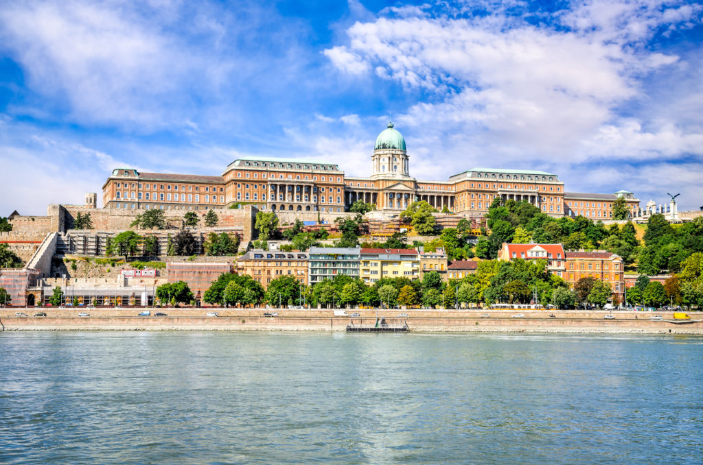 Uitzicht op de burcht van Boeda in Boedapest, Hongarije