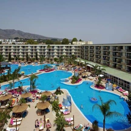 Zwembad van Hotel Sol Principe in Torremolinos, Costa del Sol, Spanje