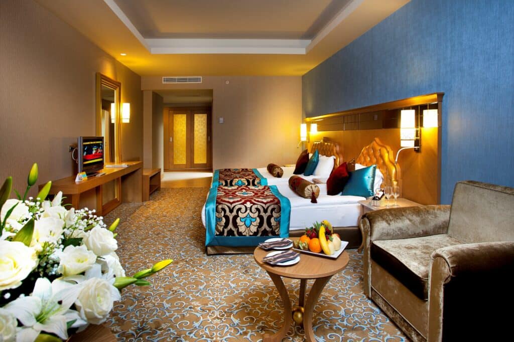 Hotelkamer van Royal Holiday Palace in Lara Beach, Turkse Rivièra, Turkije