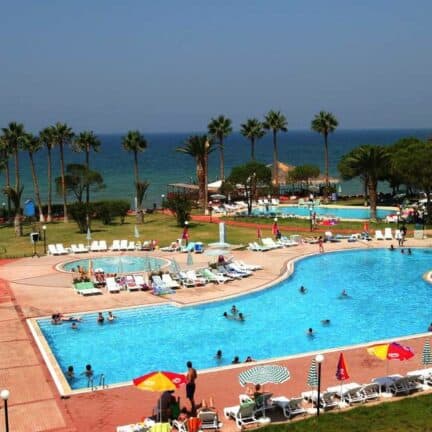 Zwembad van Ephesia Holiday Beach Club in Kusadasi, Noord-Egeïsche Kust, Turkije