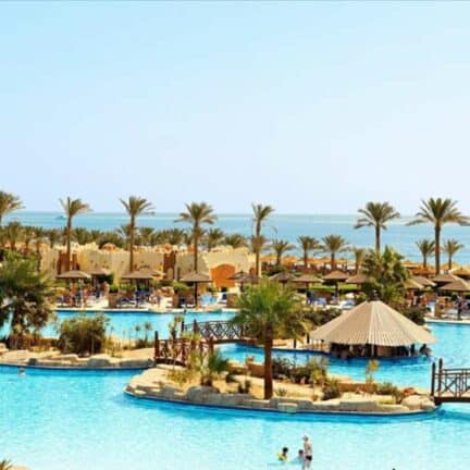 Zwembad van Sunrise Royal Makadi Aqua Resort in Hurghada, Rode Zee, Egypte