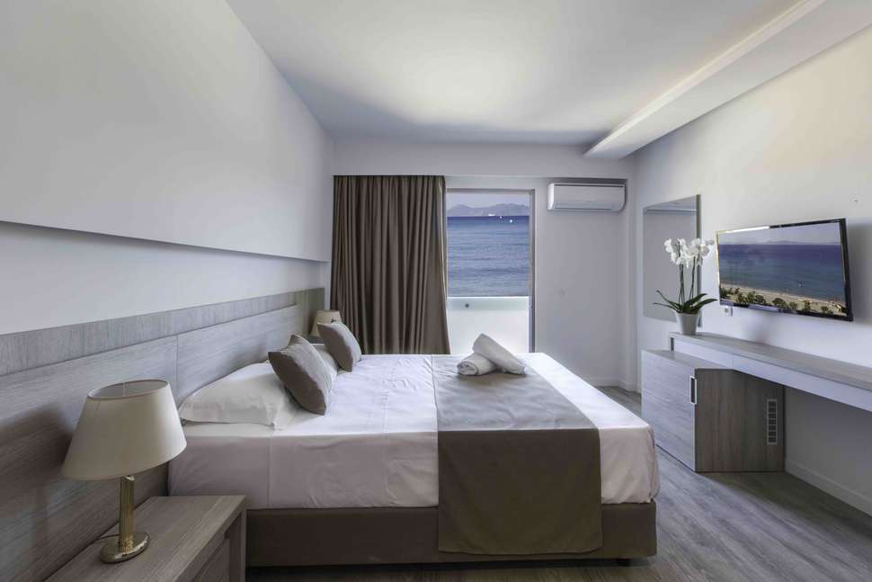 Hotelkamer van Akti Imperial Deluxe Spa & Resort in Ixiá, Rhodos, Griekenland