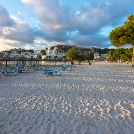 Strand van Santa Ponsa op Mallorca