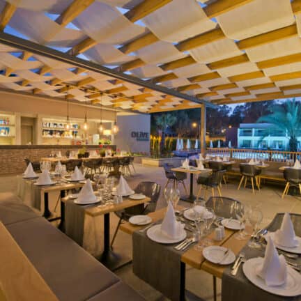 Restaurant van Barut Hemera Resort & Spa in Side, Turkse Rivièra, Turkije