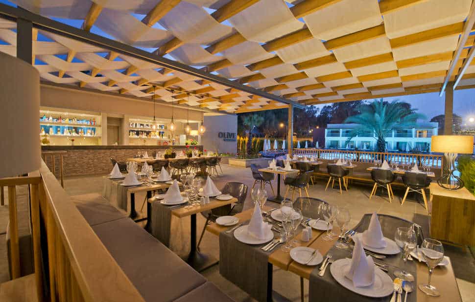 Restaurant van Barut Hemera Resort & Spa in Side, Turkse Rivièra, Turkije