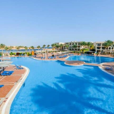 Zwembad van Jaz Lamaya Resort in Marsa Alam, Rode Zee, Egypte