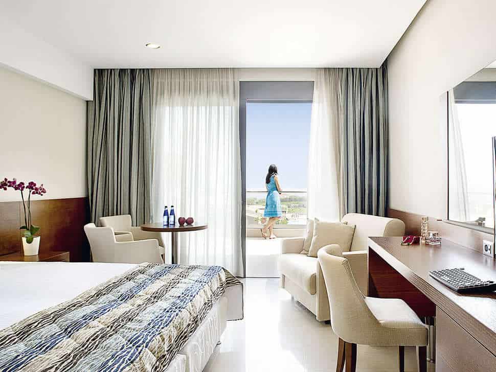 Hotelkamer van Apollonion Asterias Resort & Spa in Lixouri, Kefalonia, Griekenland