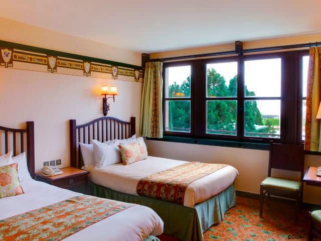 Hotelkamer van Disney’s Sequoia Lodge in Marne-la-Vallée, Parijs, Frankrijk